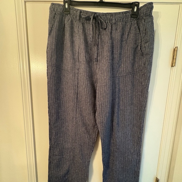 Time and True, black and gray small vertical stripe, XL (16/18) - Picture 1 of 5